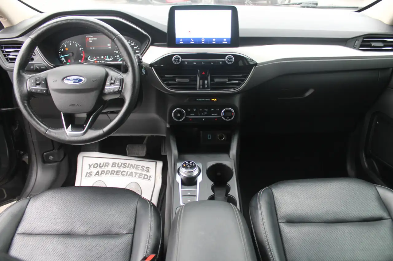 Ford Escape снимка Ford Escape