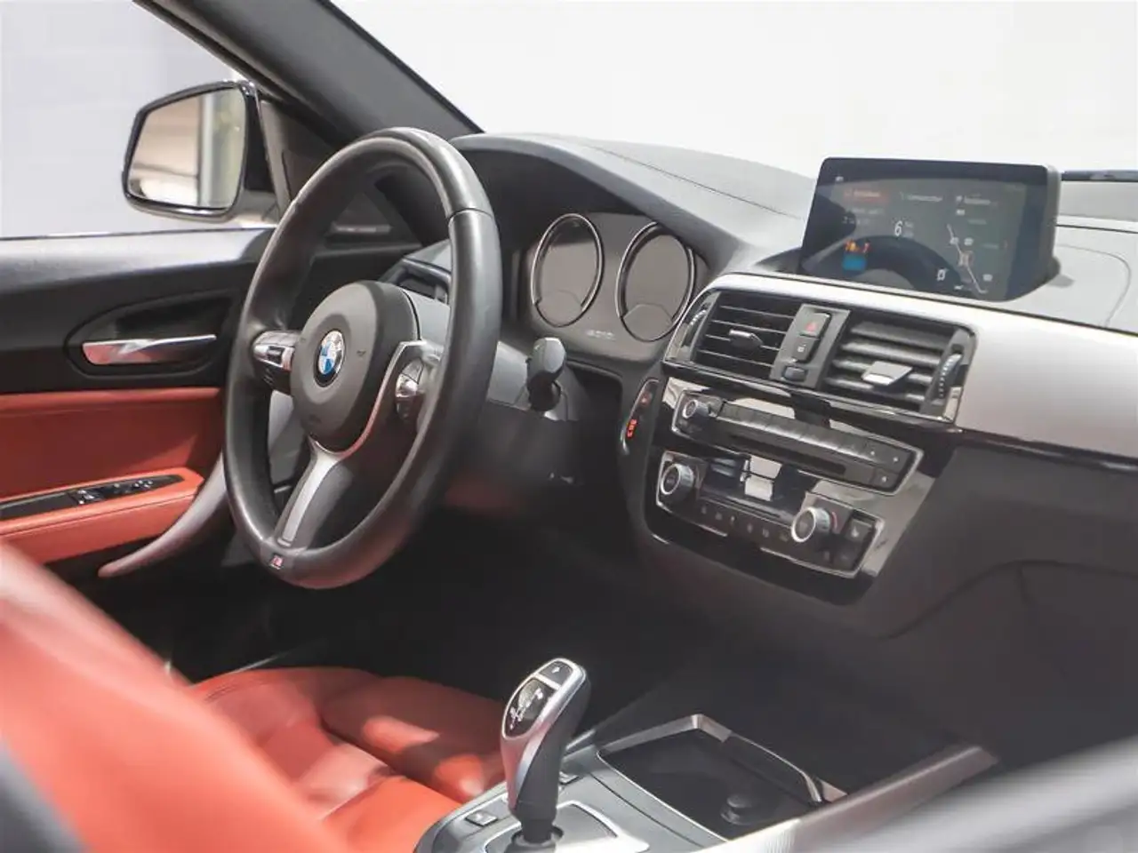 BMW 2 Series fotografie BMW 2 Series