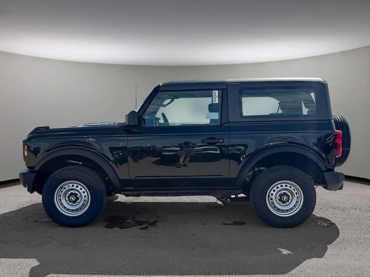 Ford Bronco снимка Ford Bronco