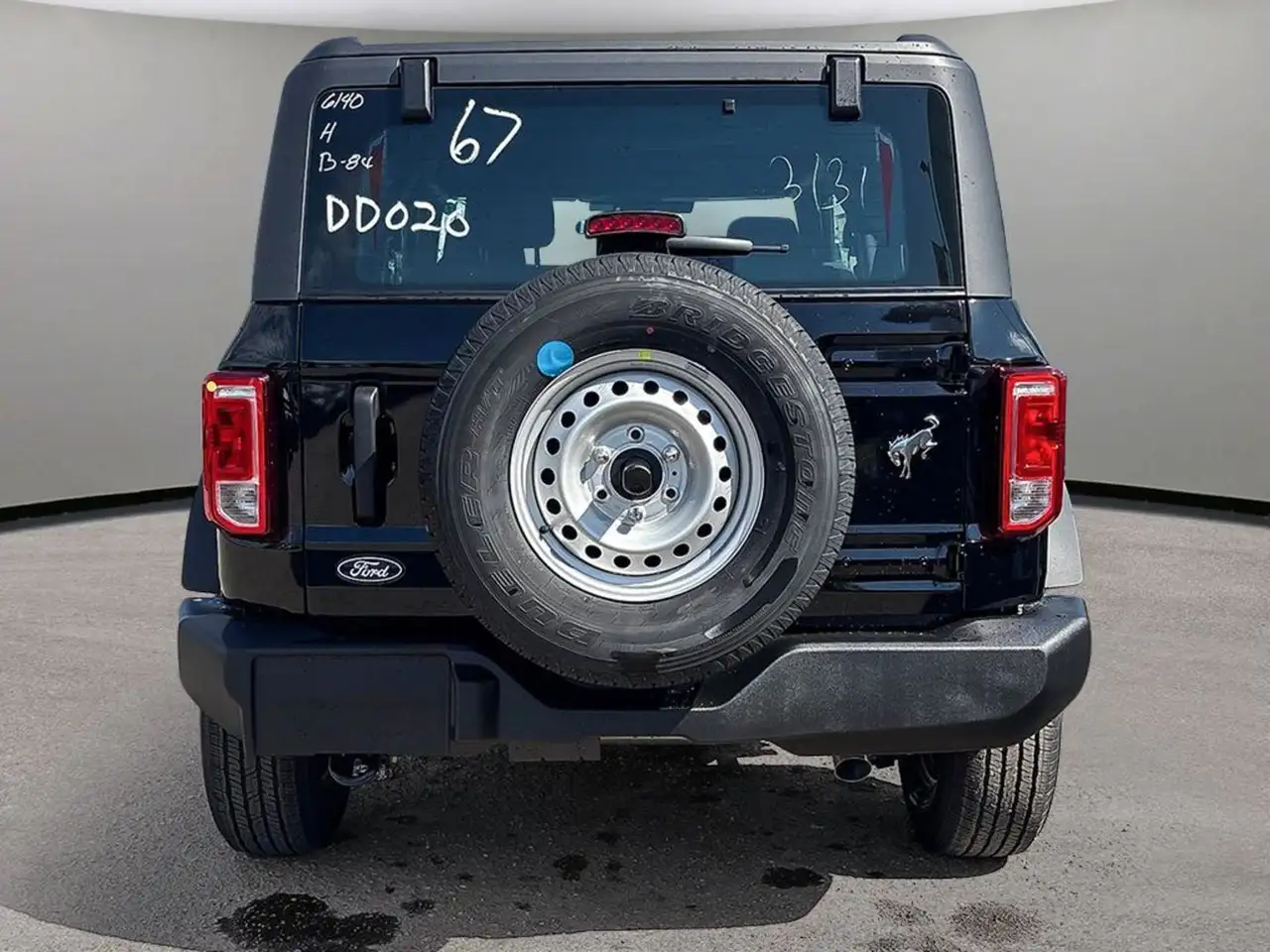 Ford Bronco снимка Ford Bronco
