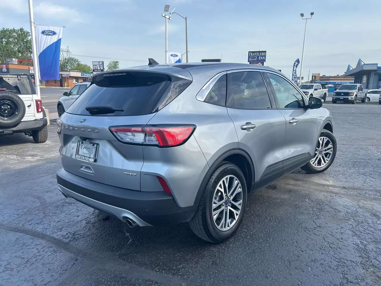 Ford Escape photo Ford Escape