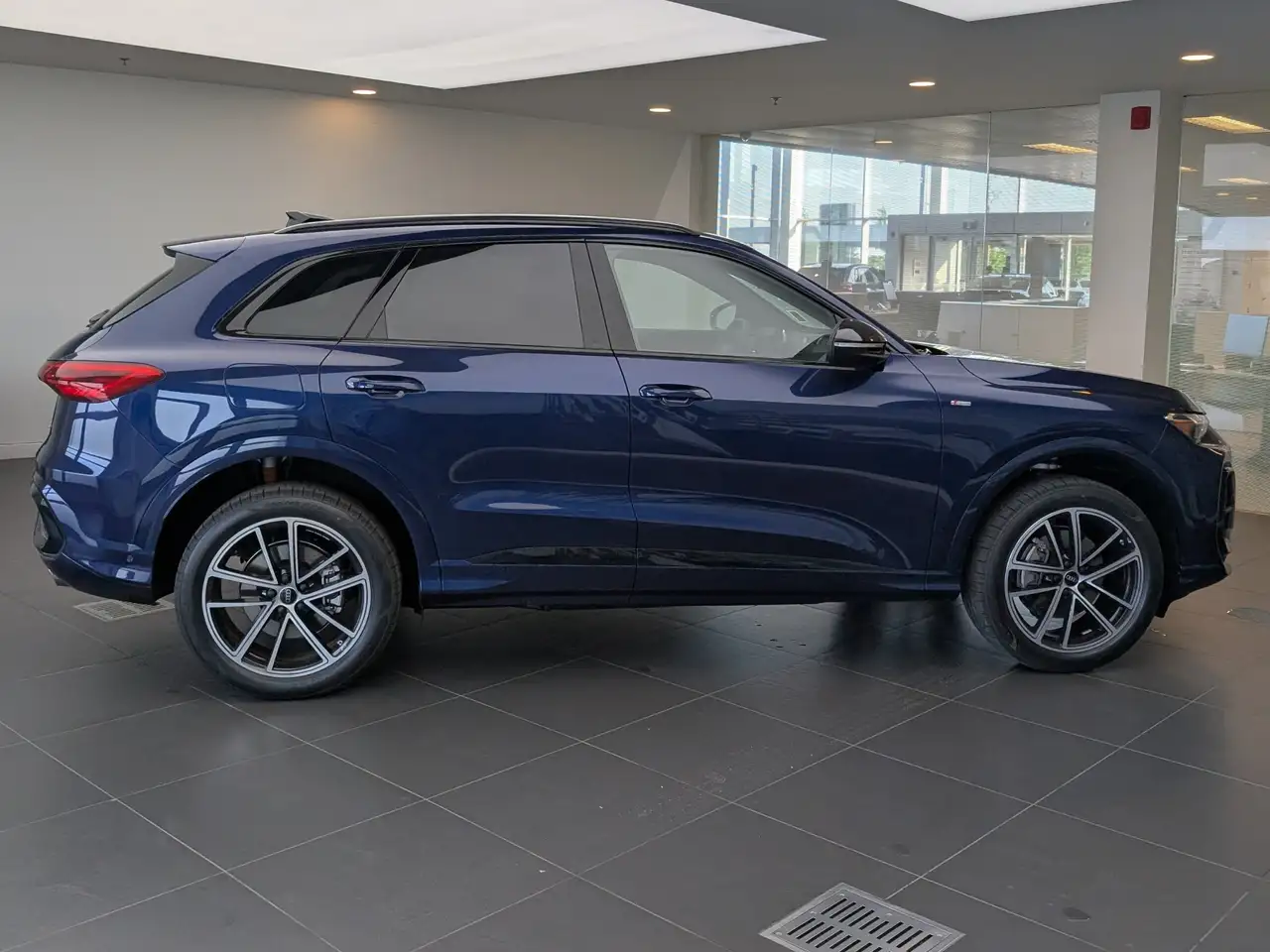Audi Q5 photo Audi Q5