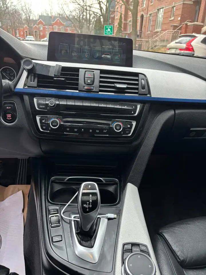 BMW 4 Series photo BMW 4 Series