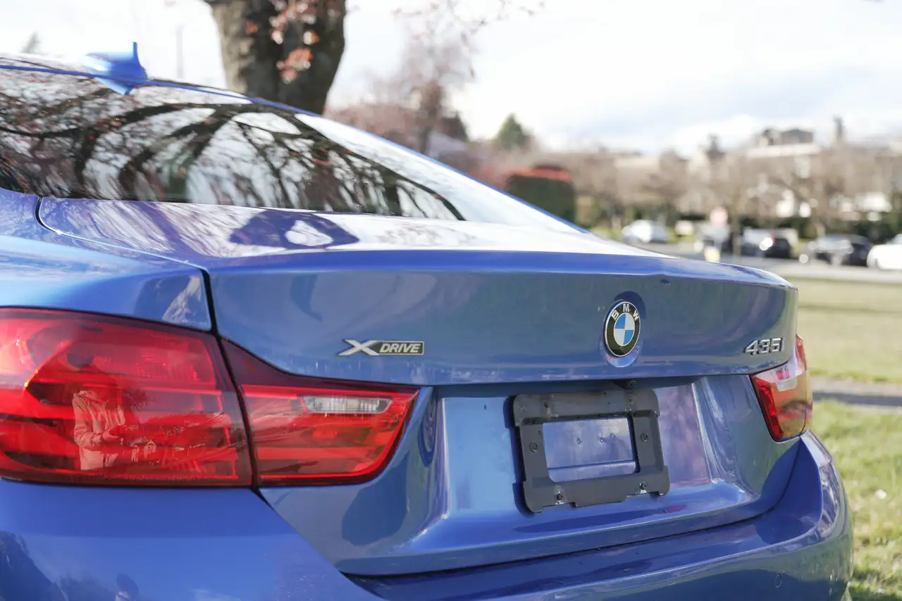 BMW 4 Series снимка BMW 4 Series
