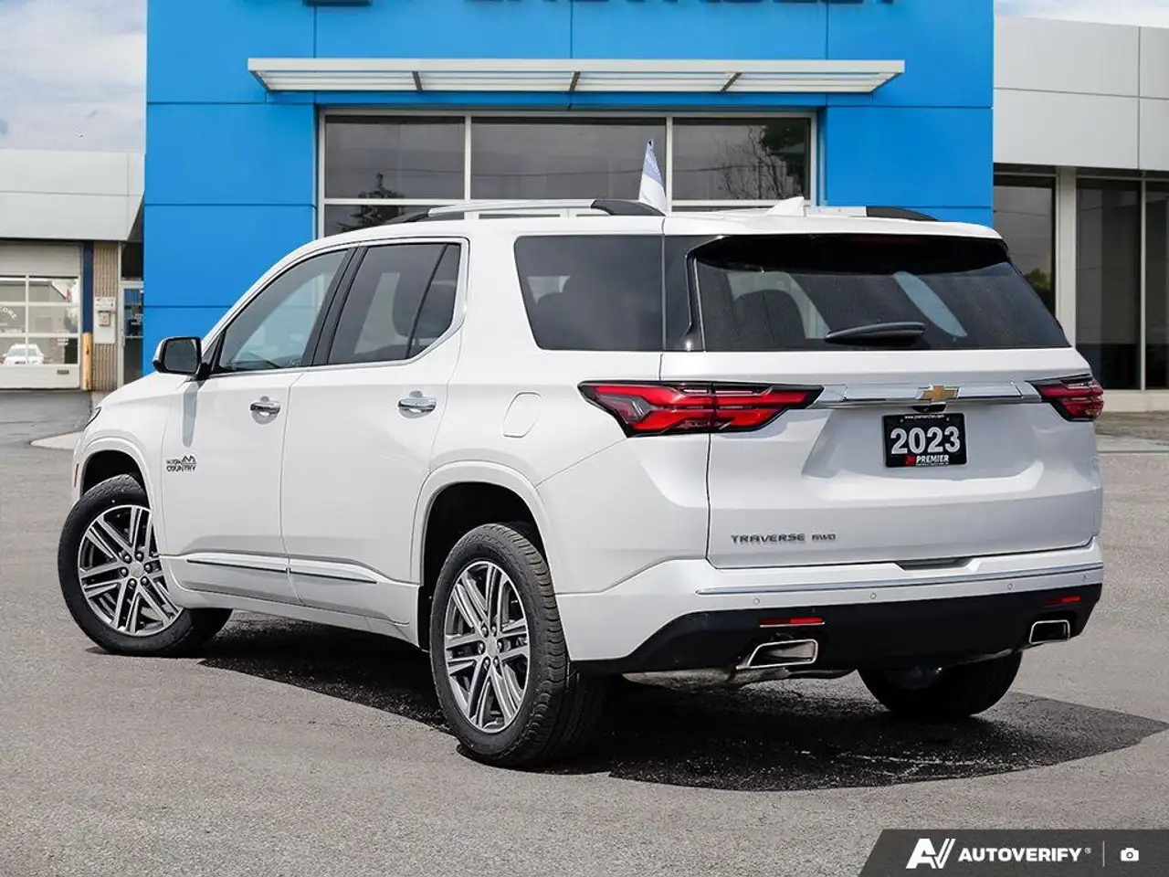Chevrolet Traverse photo Chevrolet Traverse