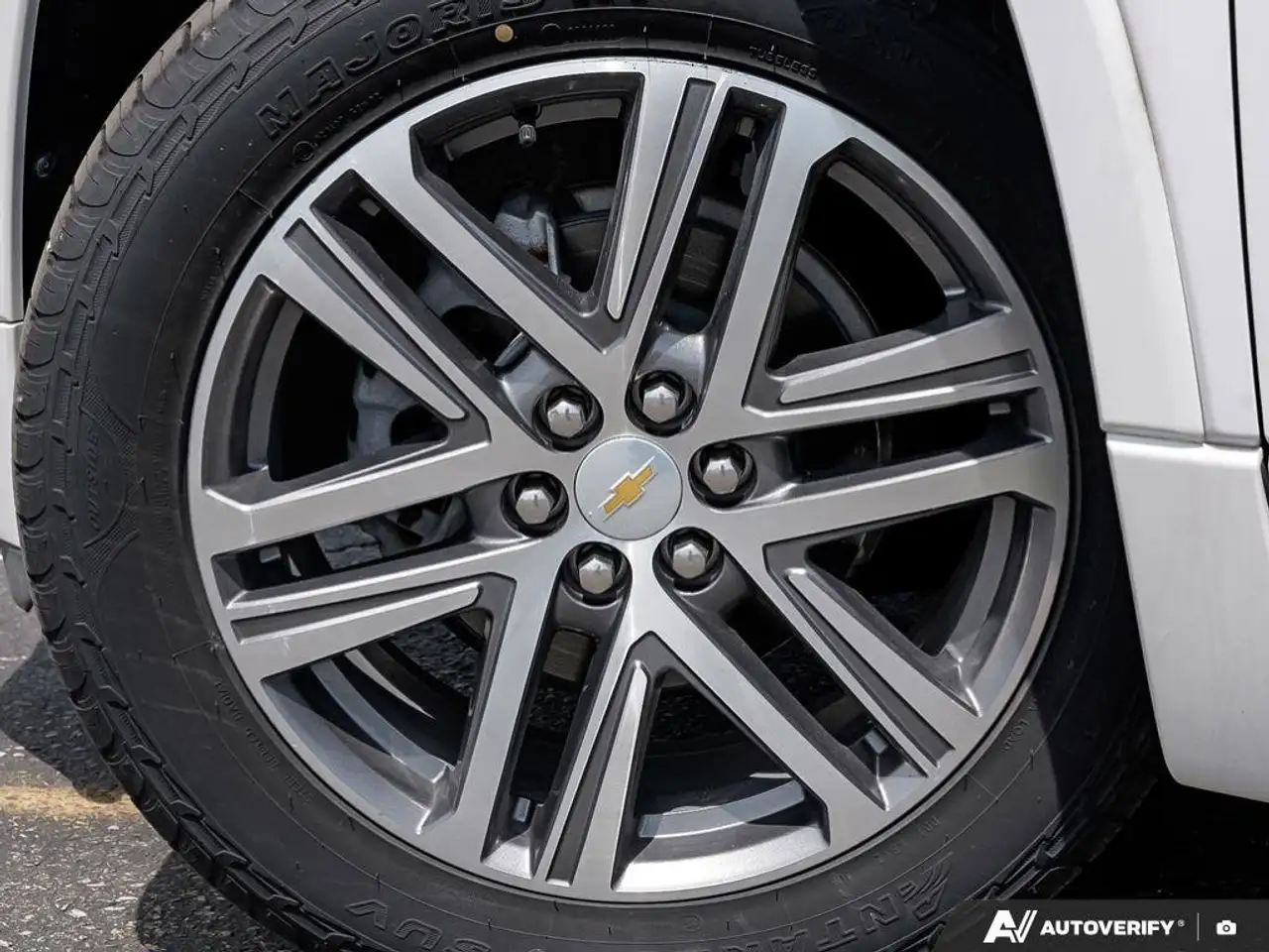 Chevrolet Traverse photo Chevrolet Traverse
