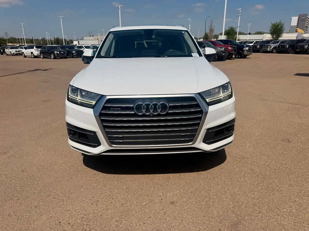 Audi Q7 снимка Audi Q7
