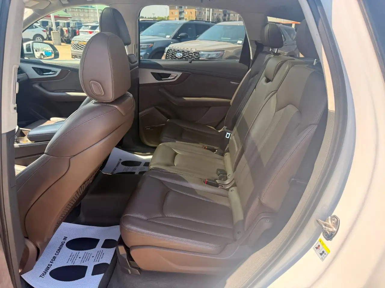 Audi Q7 снимка Audi Q7