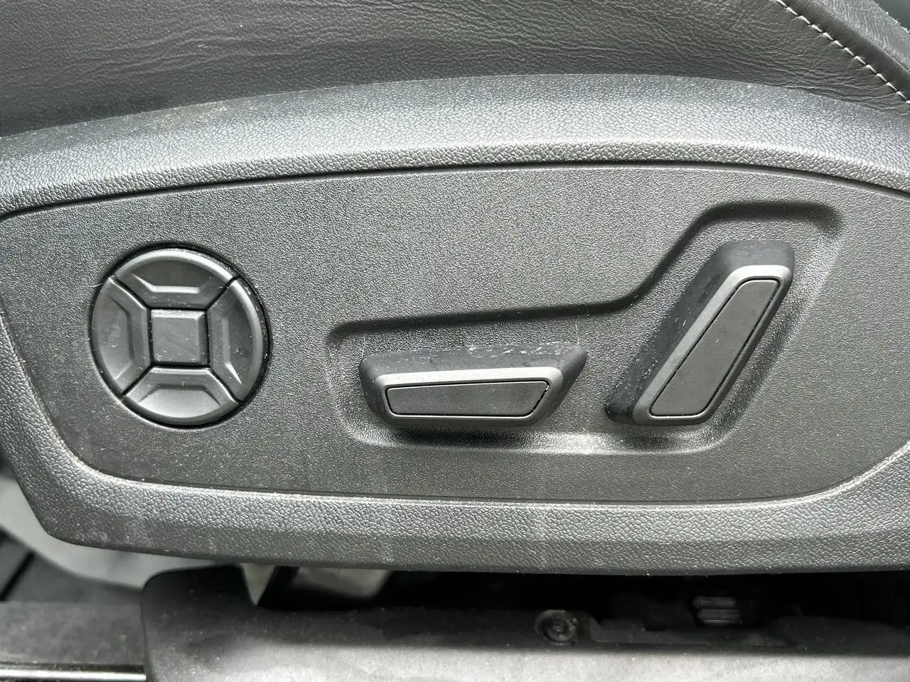 Audi Q3 fotografie Audi Q3