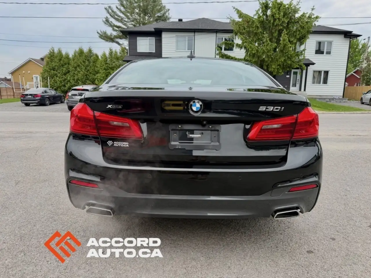 BMW 5 Series photo BMW 5 Series