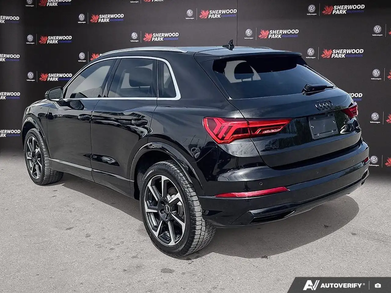 Audi Q3 photo Audi Q3