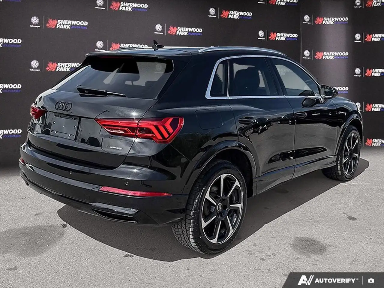 Audi Q3 photo Audi Q3
