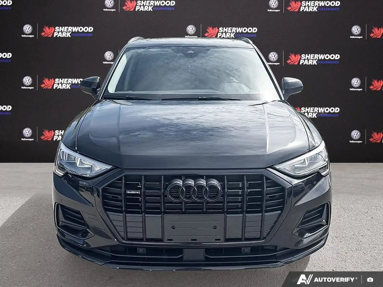 Audi Q3 photo Audi Q3