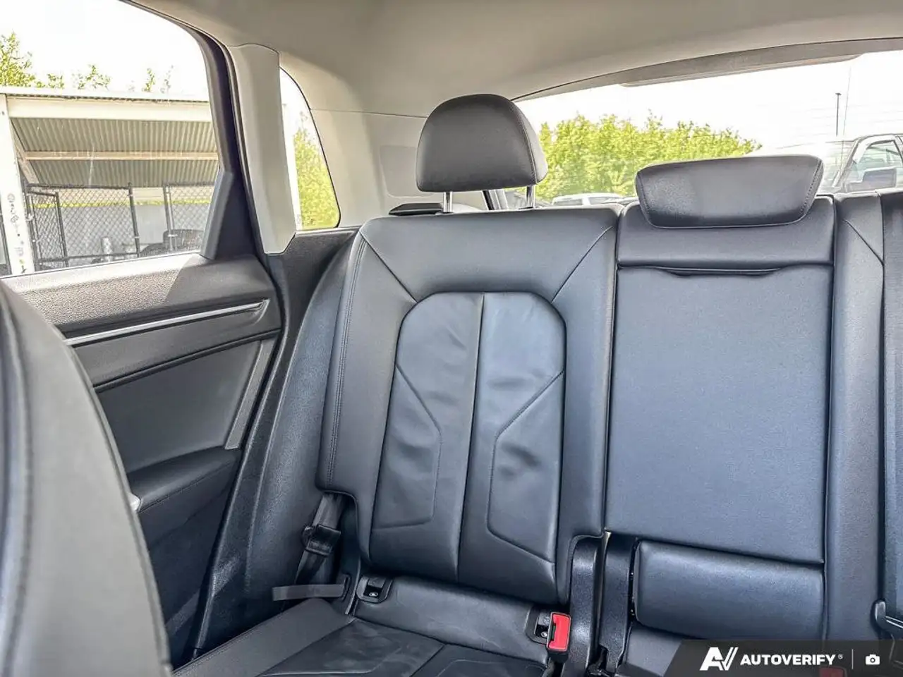 Audi Q3 photo Audi Q3