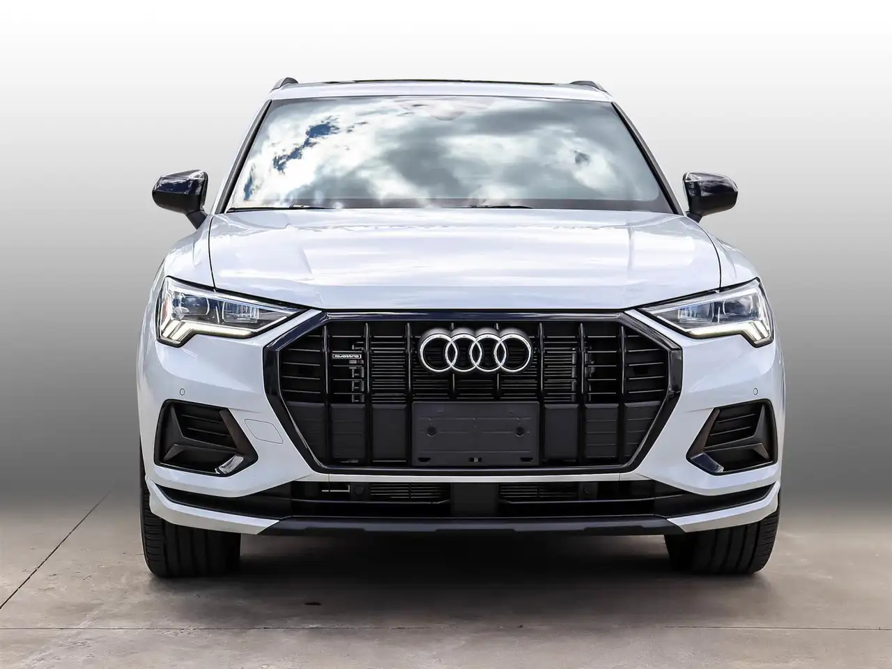Audi Q3 photo Audi Q3
