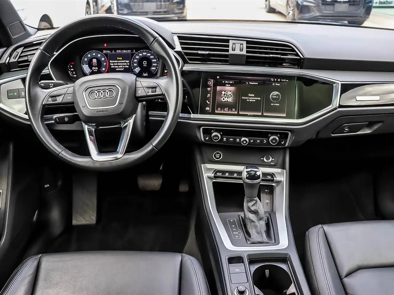 Audi Q3 photo Audi Q3