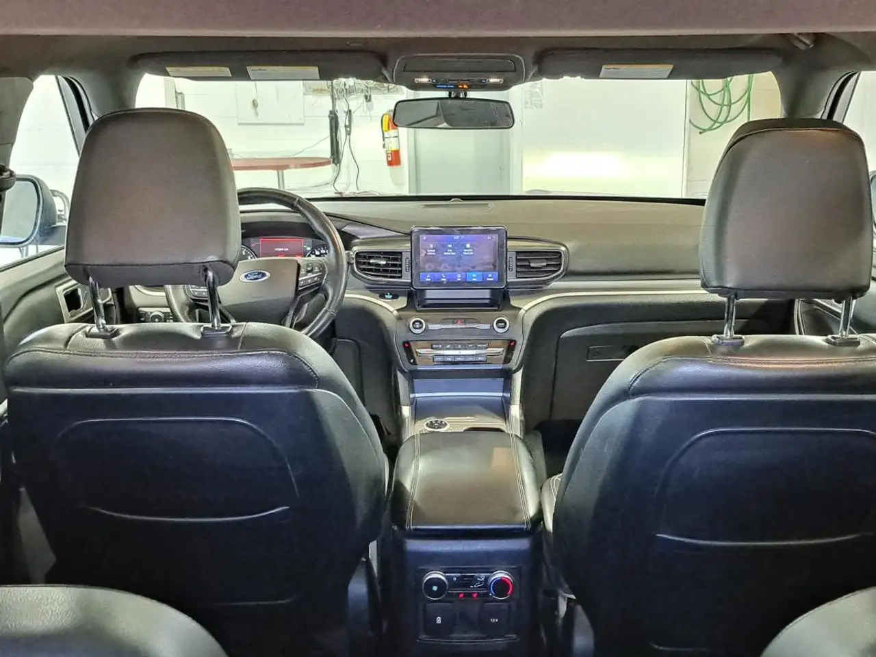 Ford Explorer photo Ford Explorer