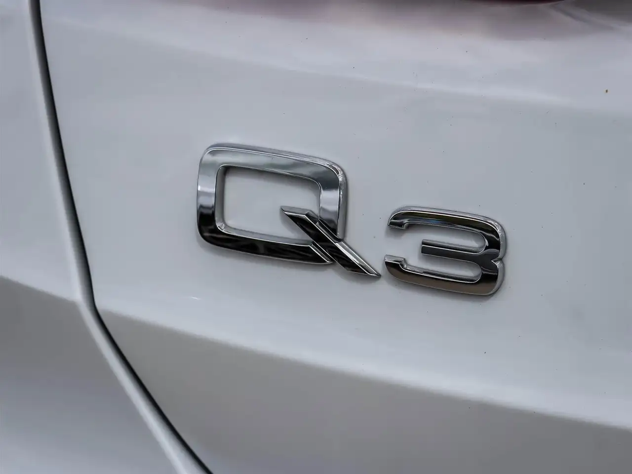 Audi Q3 photo Audi Q3