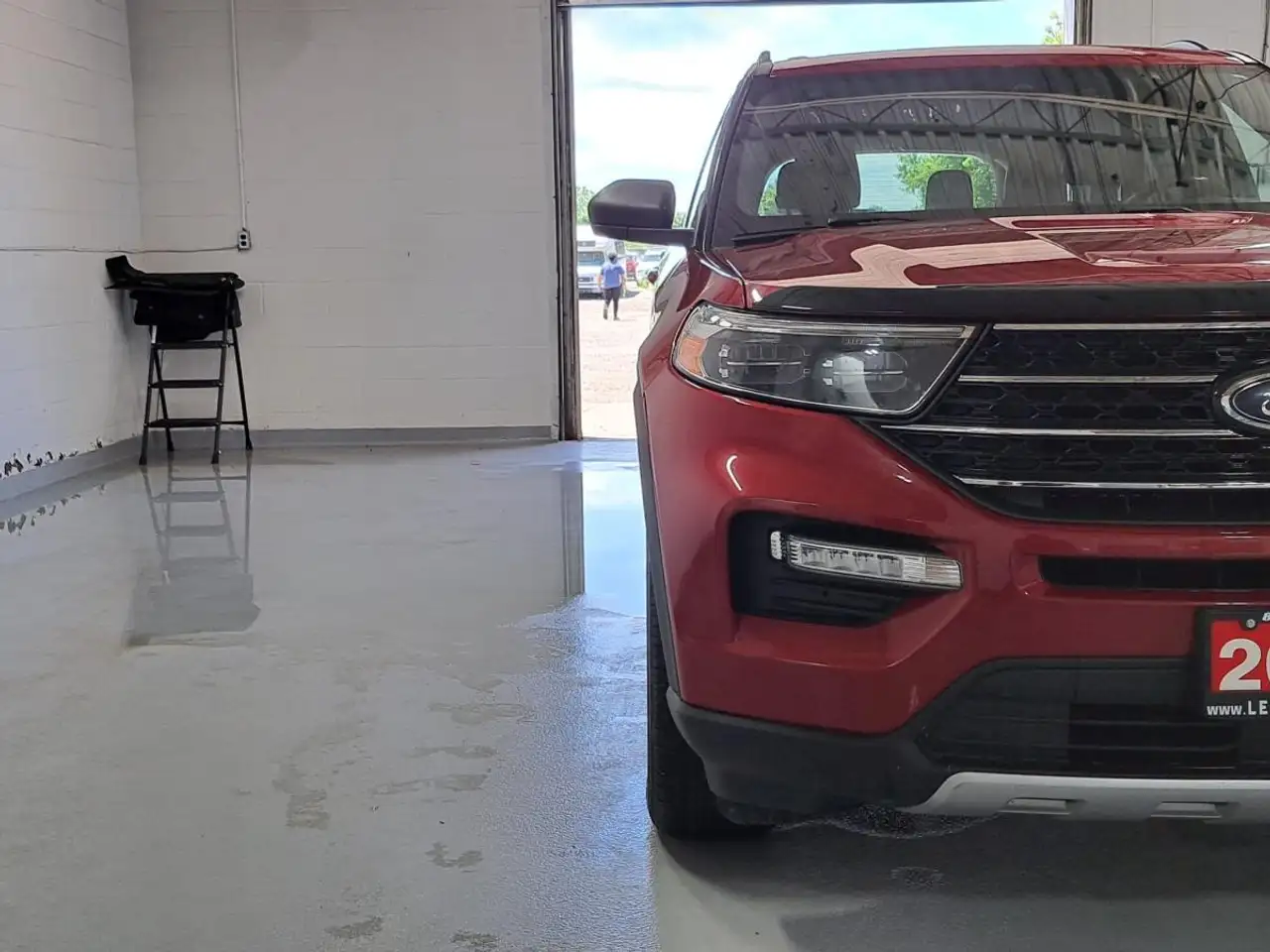 Ford Explorer photo Ford Explorer