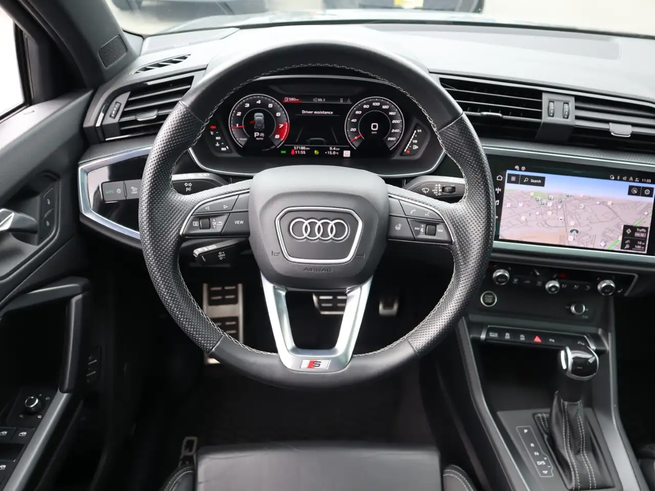 Audi Q3 fotografie Audi Q3