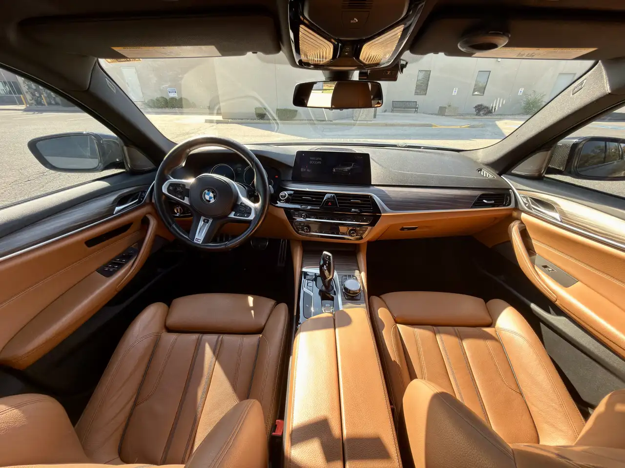BMW 5 Series photo BMW 5 Series