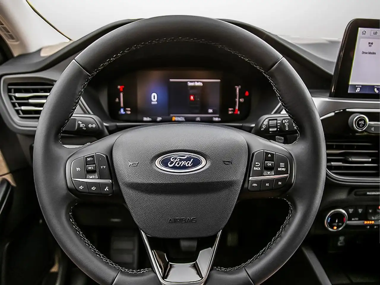 Ford Escape снимка Ford Escape