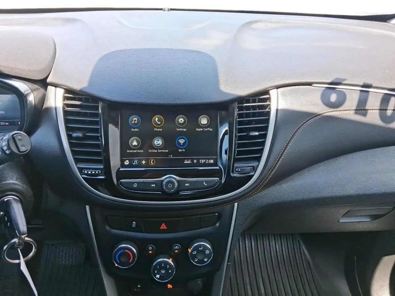 Chevrolet Trax photo Chevrolet Trax