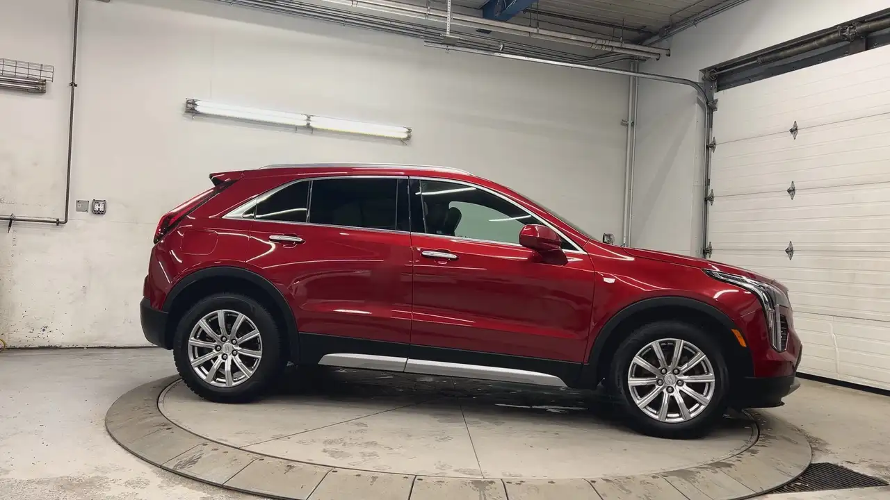 Cadillac XT4 photo Cadillac XT4