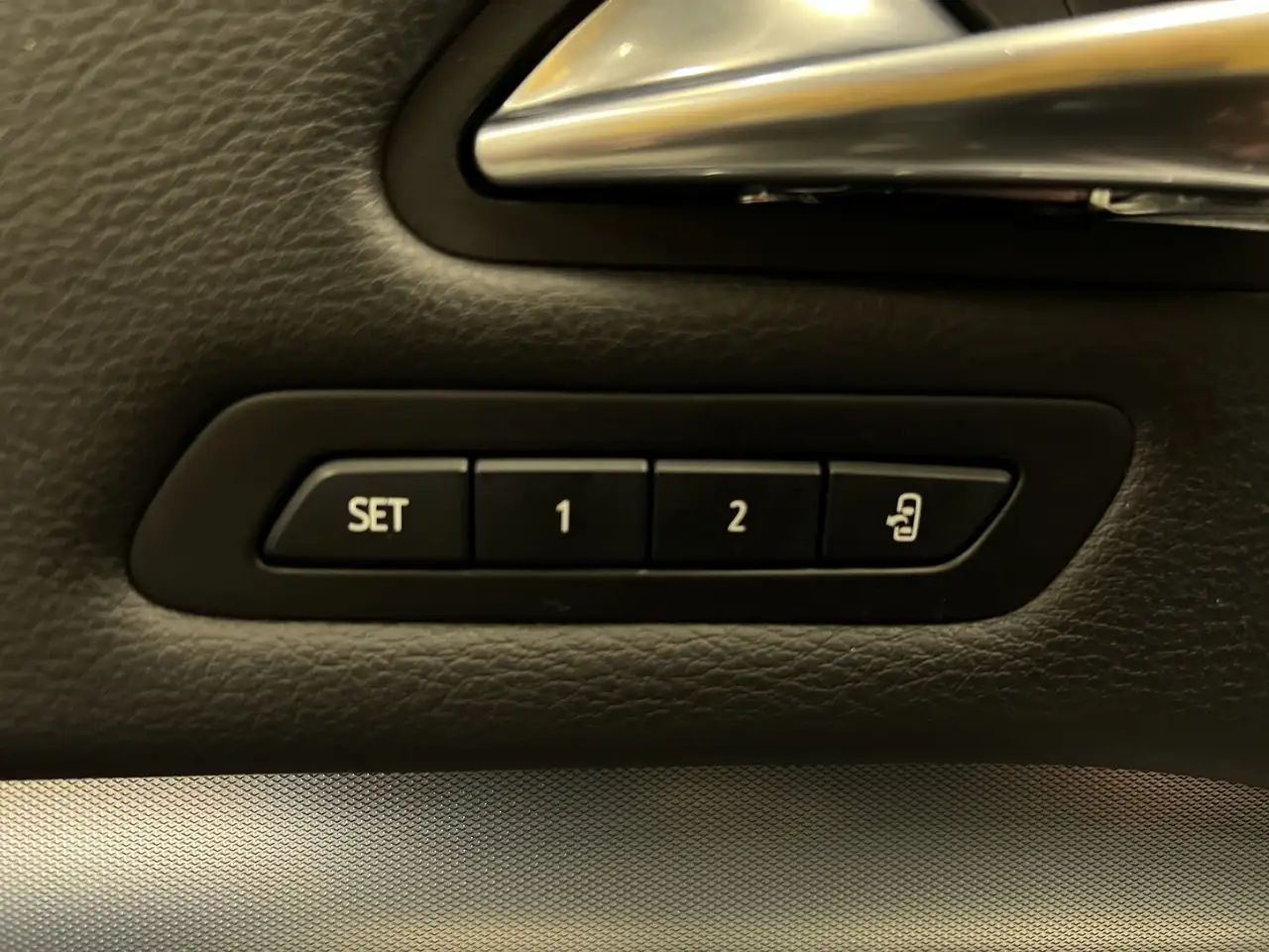 Cadillac XT4 photo Cadillac XT4