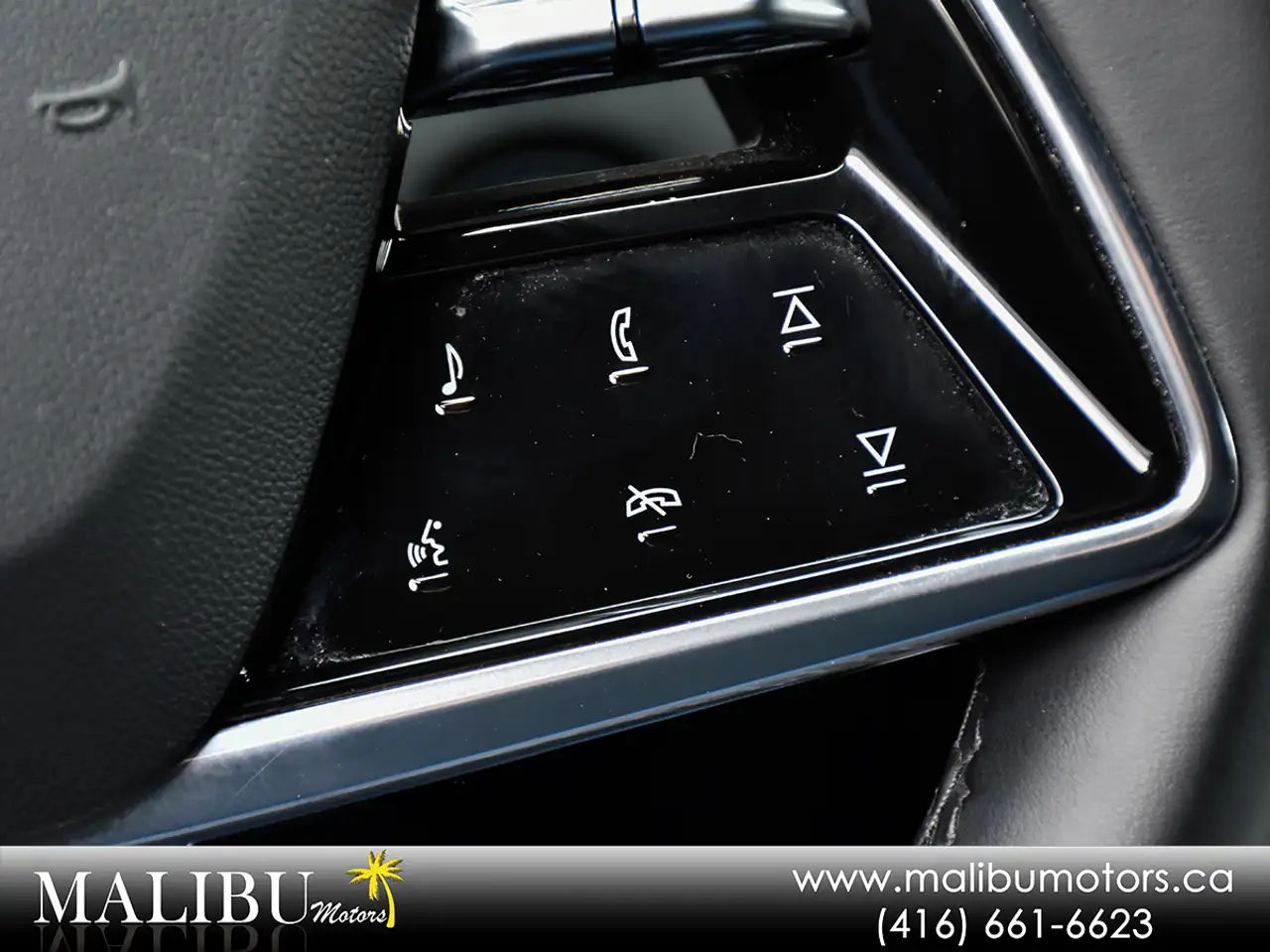 Cadillac Lyriq снимка Cadillac Lyriq