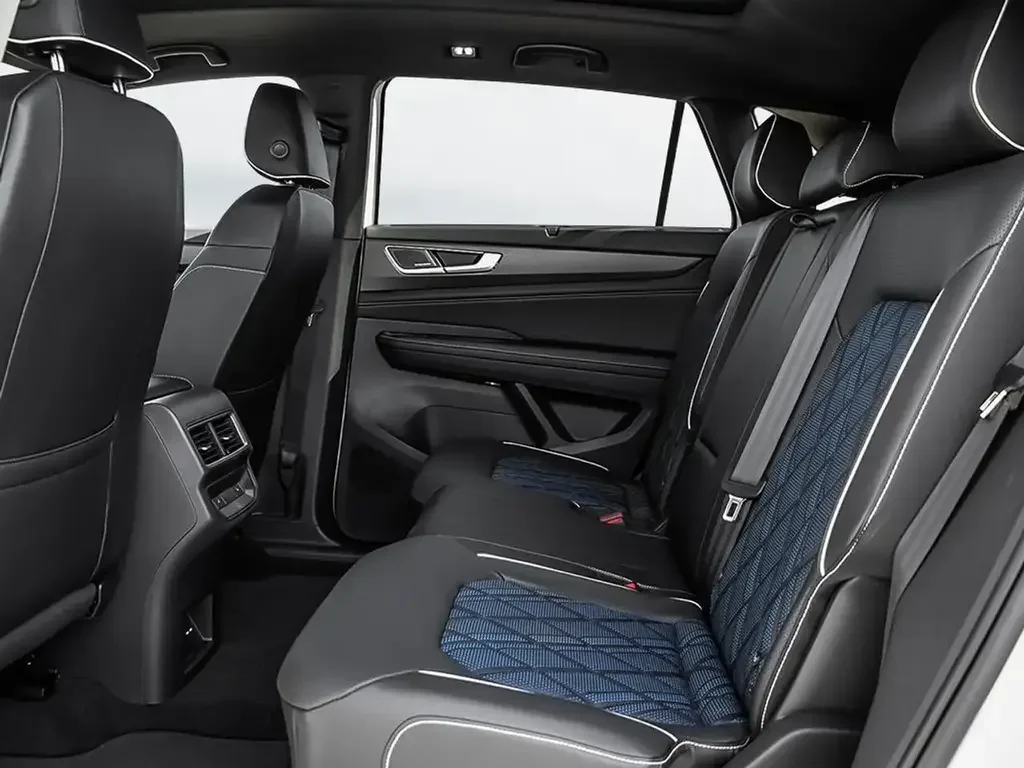 Volkswagen Atlas снимка Volkswagen Atlas
