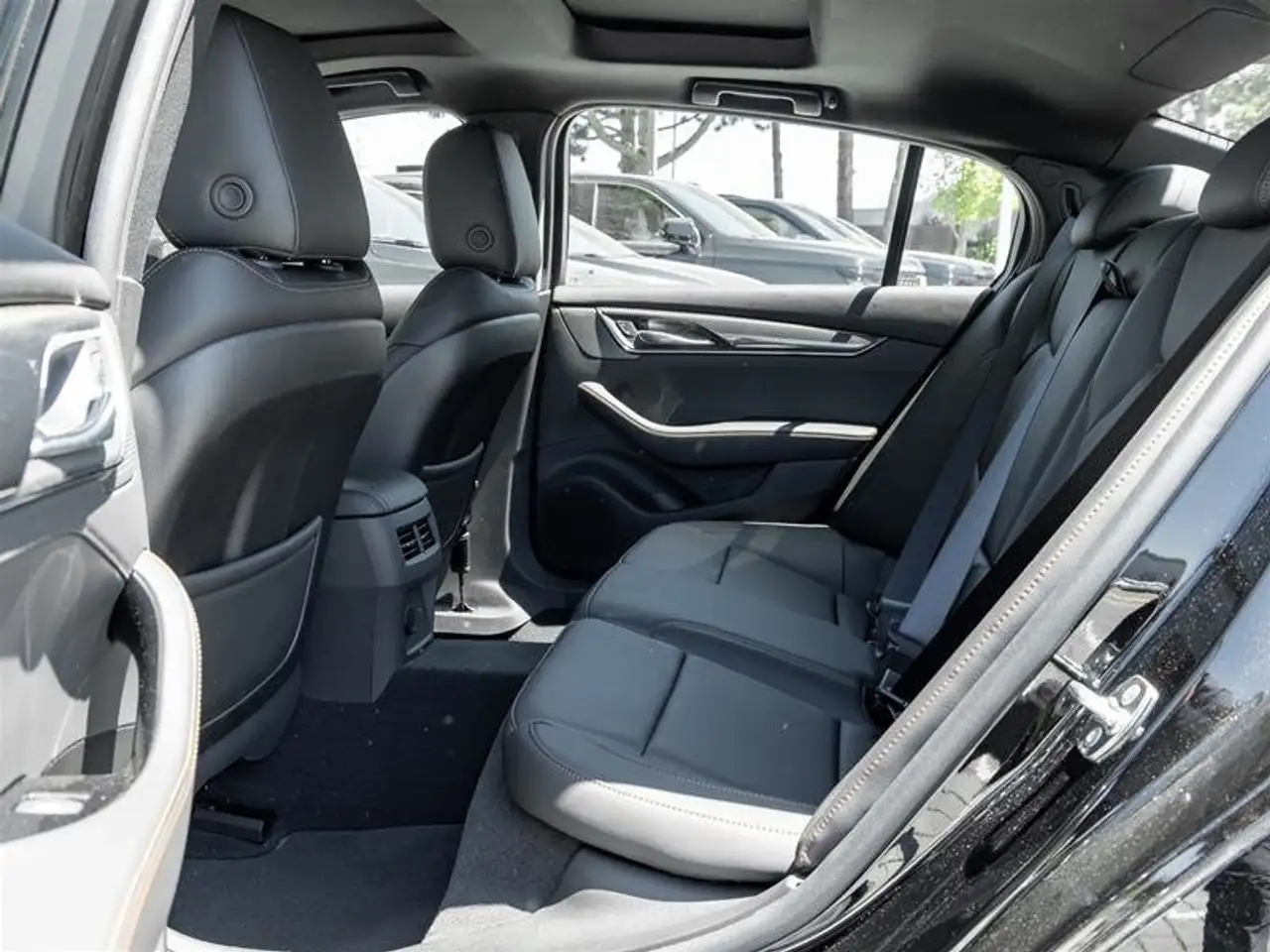 Cadillac CT5 photo Cadillac CT5