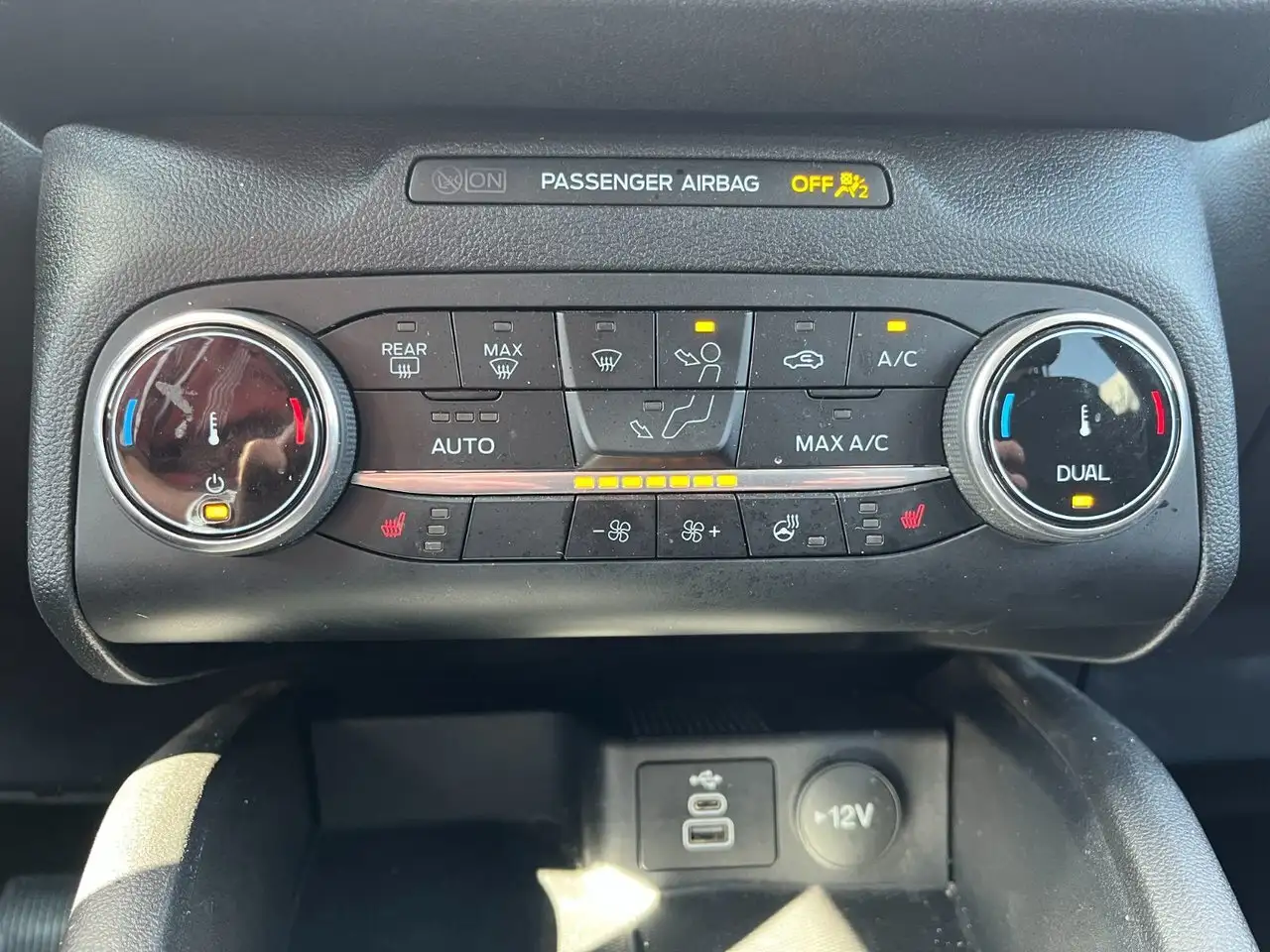 Ford Escape photo Ford Escape