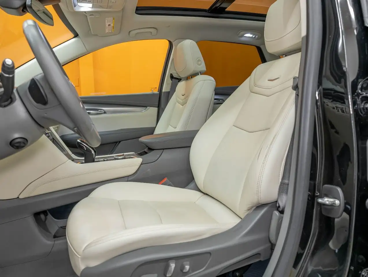 Cadillac XT5 снимка Cadillac XT5
