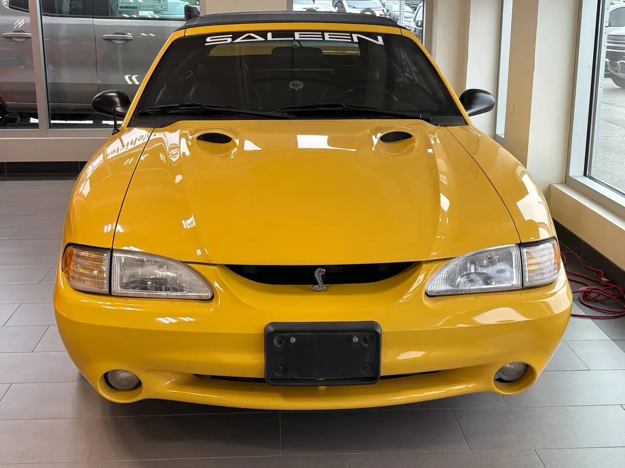 Ford Mustang снимка Ford Mustang