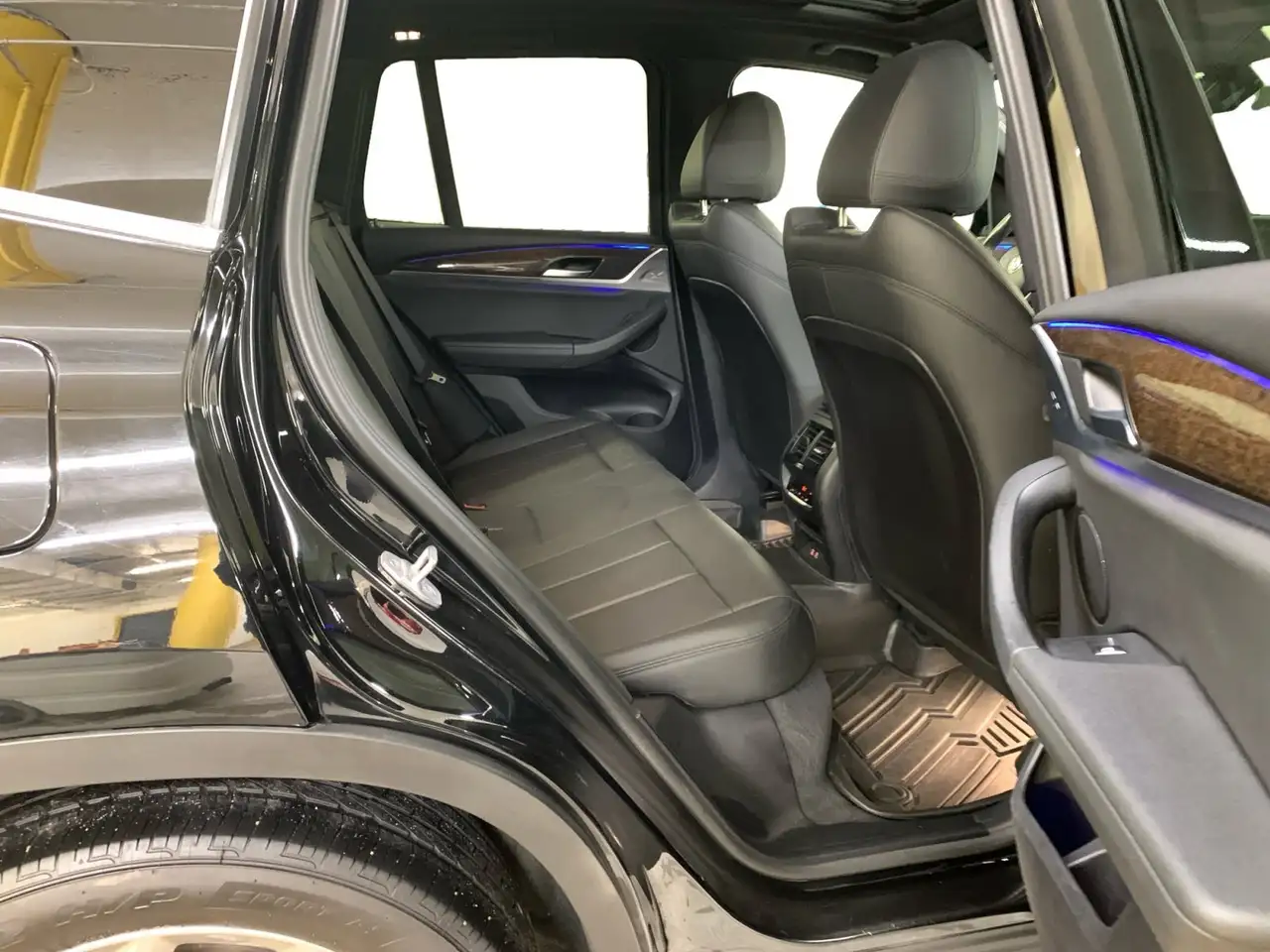 BMW X3 снимка BMW X3