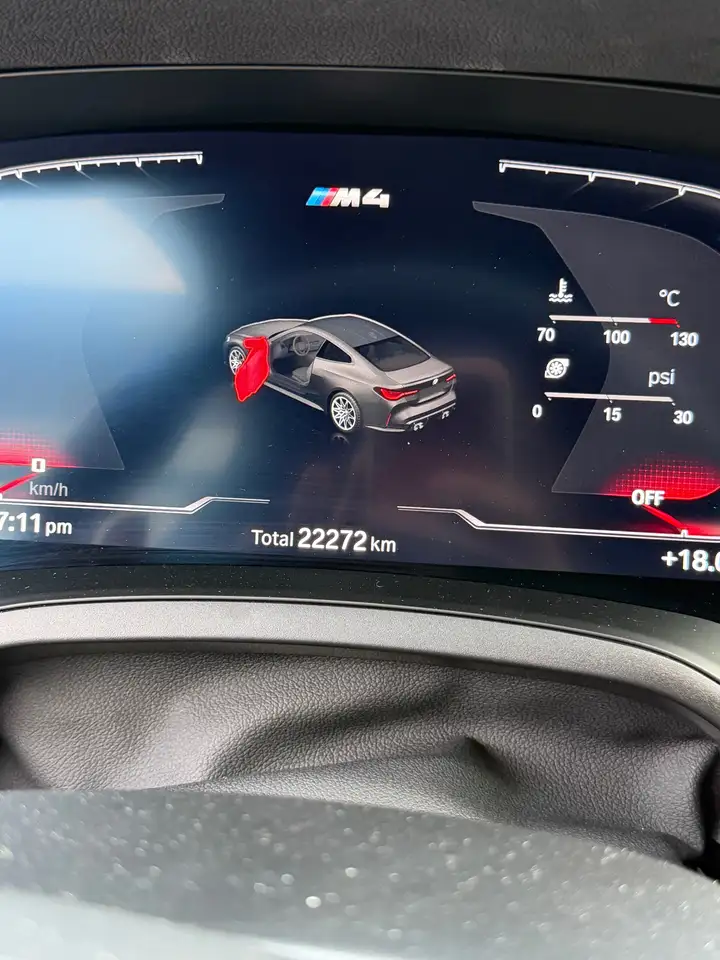 BMW M4 photo BMW M4
