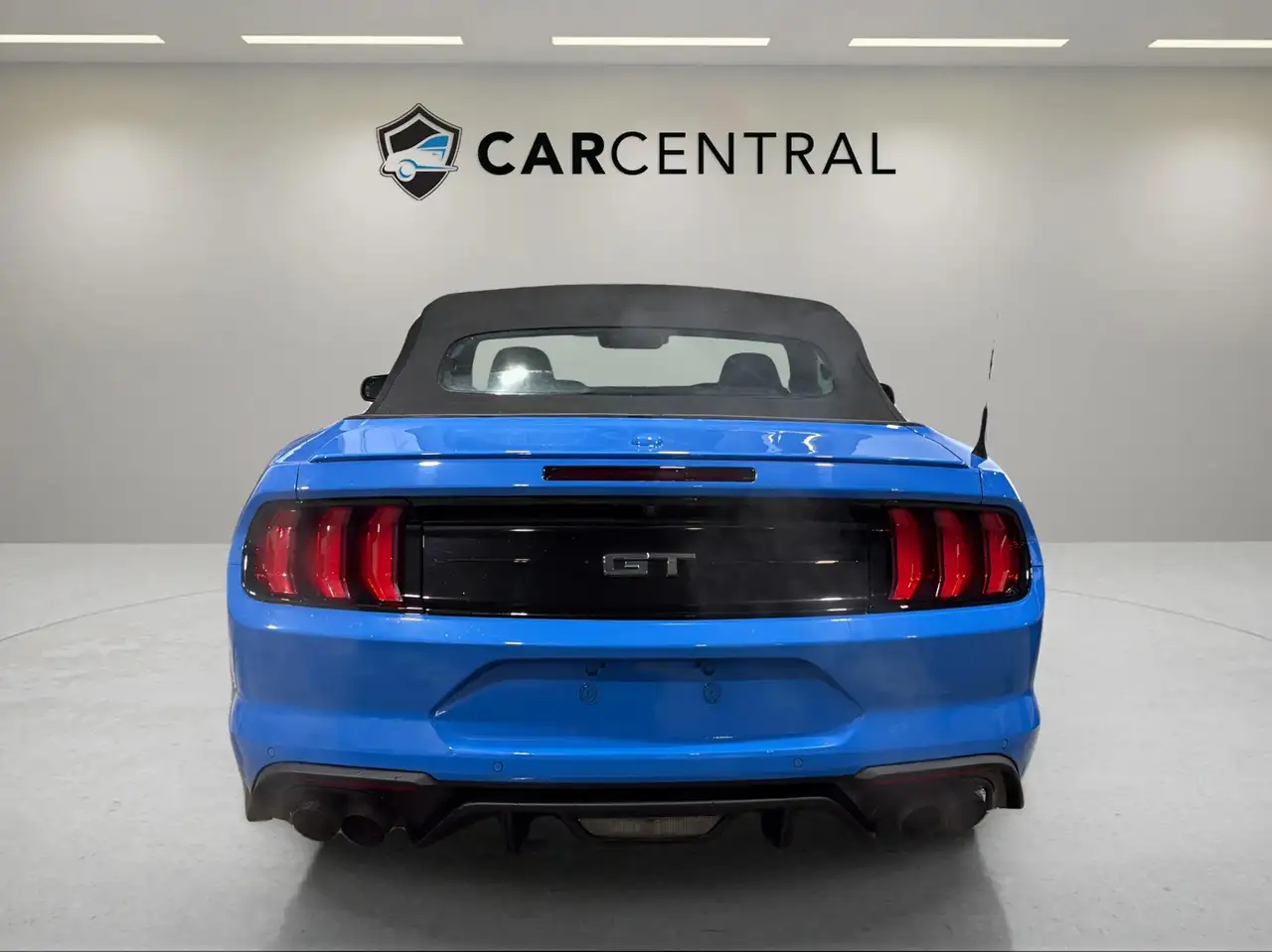 Ford Mustang снимка Ford Mustang