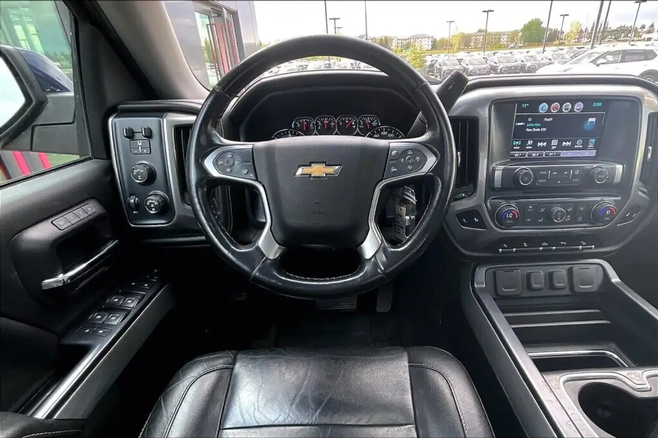 Chevrolet Silverado 1500 снимка Chevrolet Silverado 1500