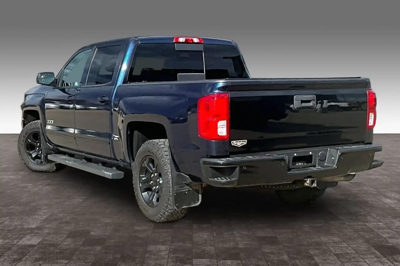 Chevrolet Silverado 1500 снимка Chevrolet Silverado 1500