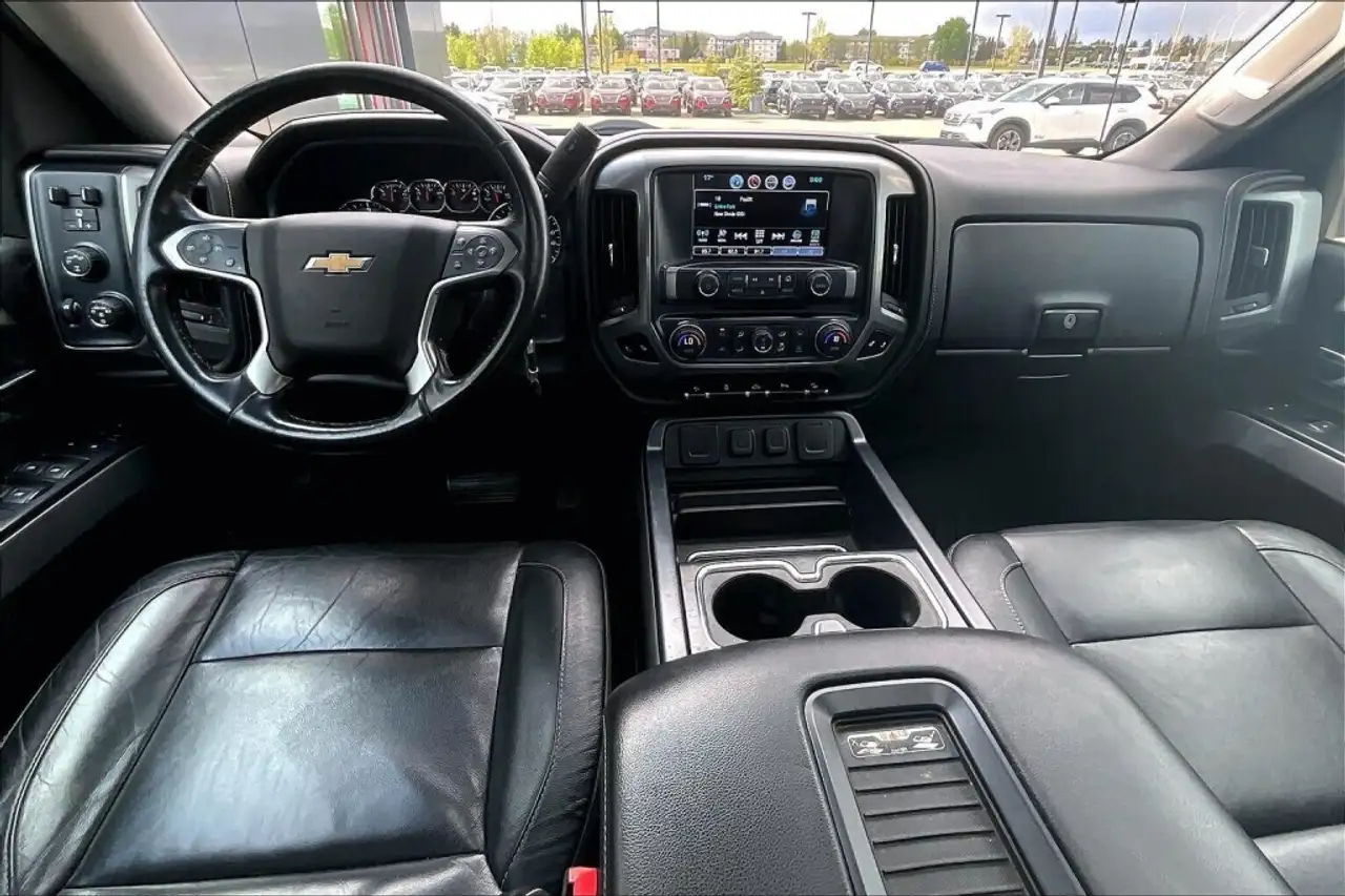 Chevrolet Silverado 1500 снимка Chevrolet Silverado 1500