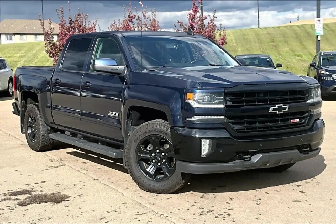Chevrolet Silverado 1500 снимка Chevrolet Silverado 1500