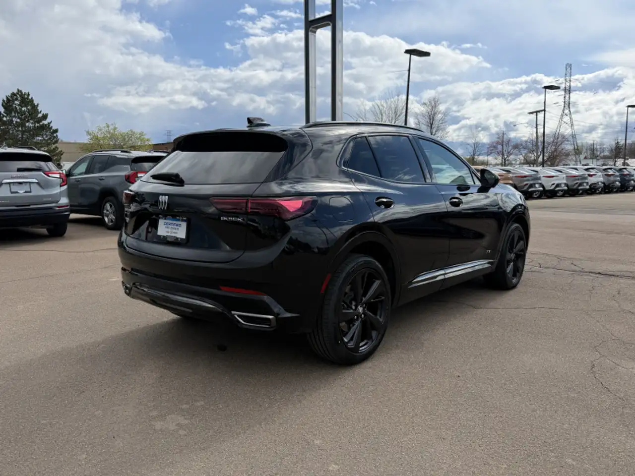 Buick Envision photo Buick Envision