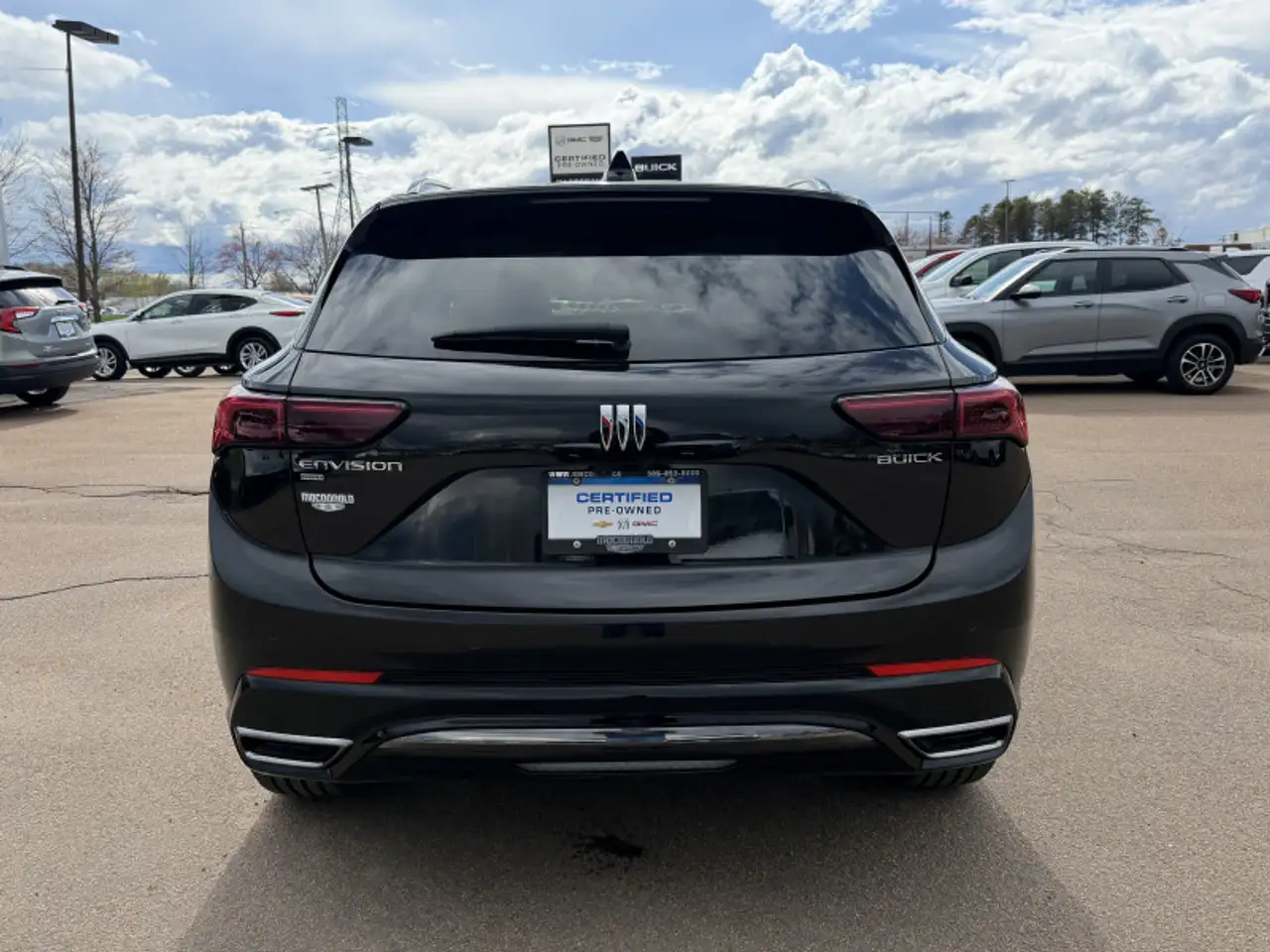 Buick Envision photo Buick Envision