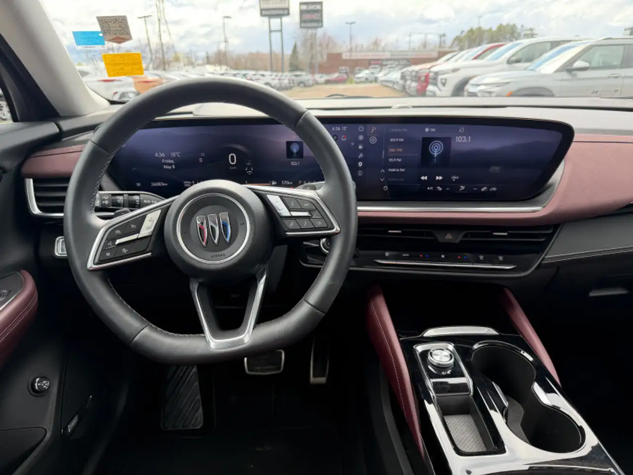 Buick Envision photo Buick Envision