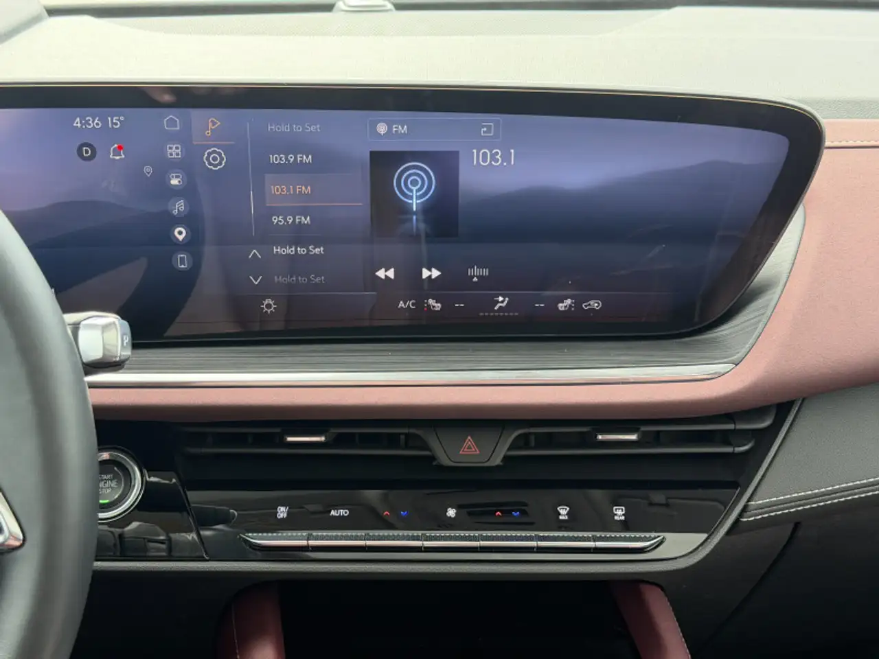 Buick Envision photo Buick Envision