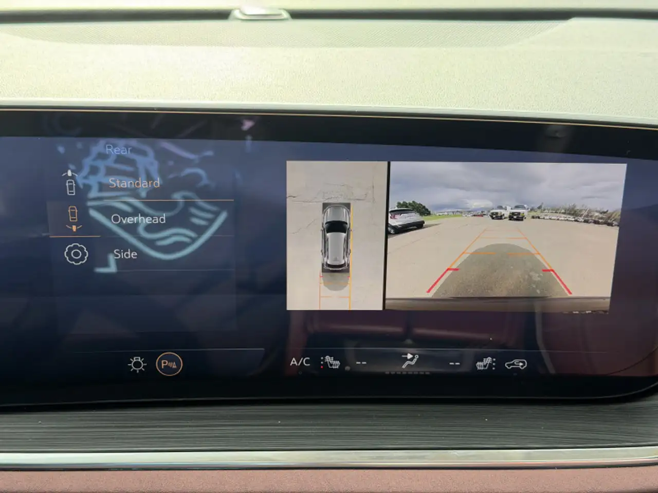 Buick Envision photo Buick Envision