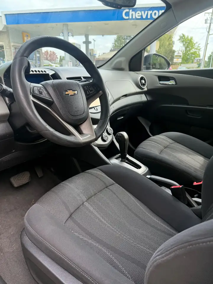 Chevrolet Sonic снимка Chevrolet Sonic