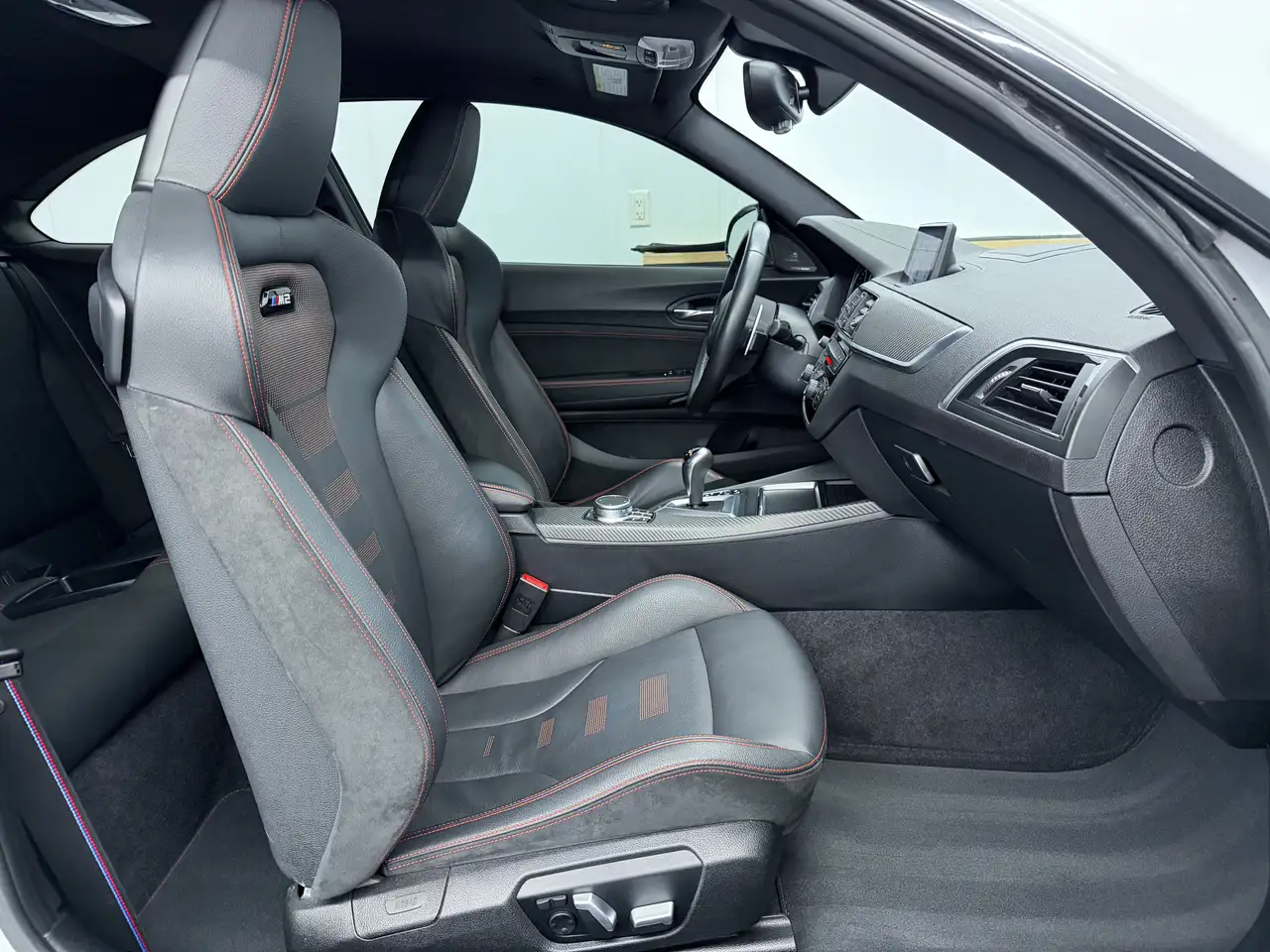 BMW M2 photo BMW M2