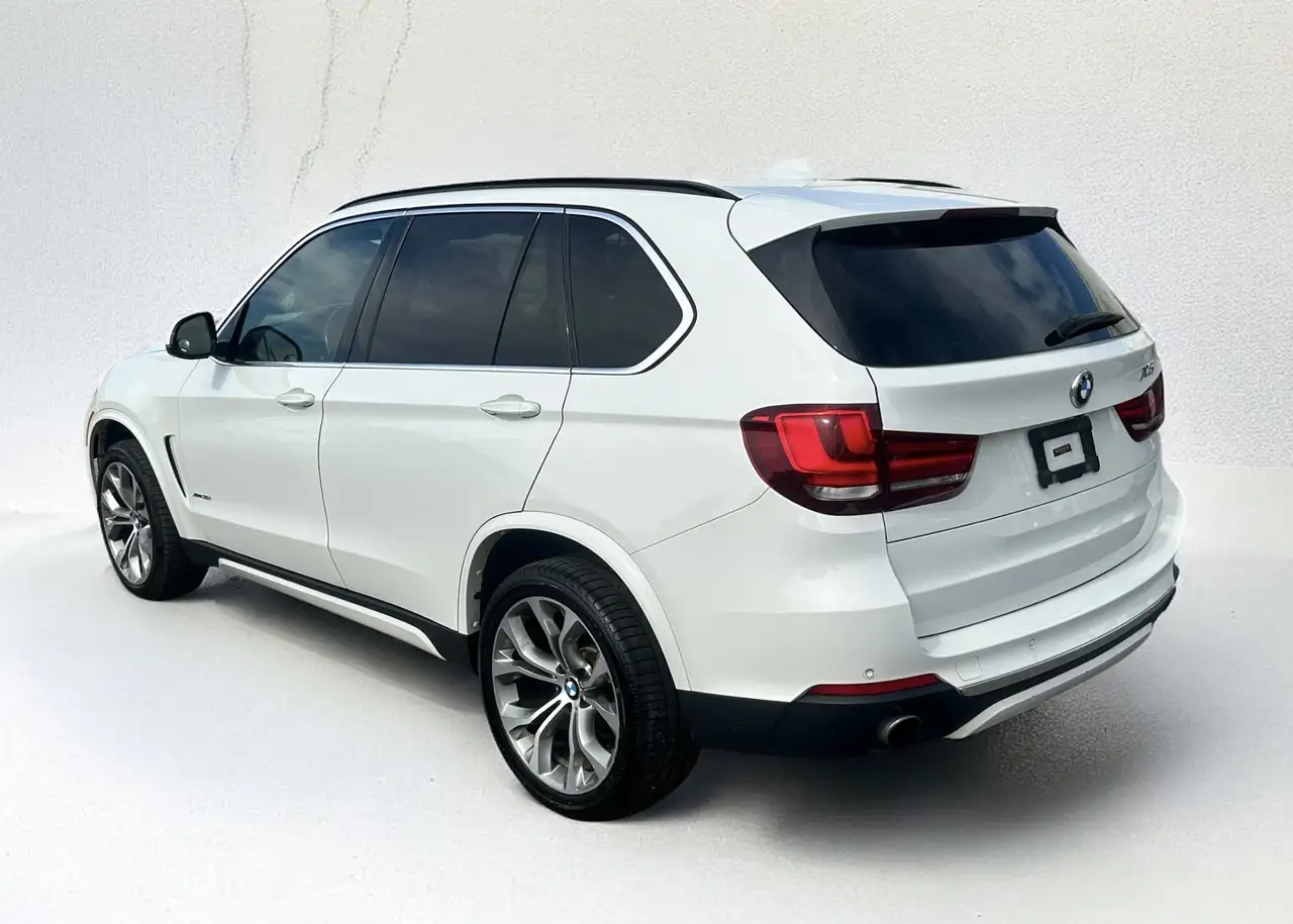 BMW X5 photo BMW X5